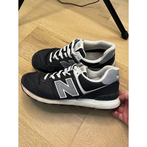 New Balance Men's 574 Classic Core Sneakers ML574SCI US Size 10.5 Black - Picture 1 of 7